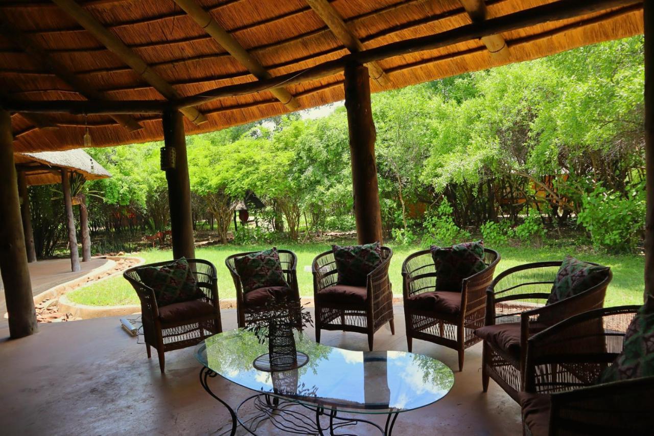 ליבינגסטון Munga Eco-Lodge מראה חיצוני תמונה