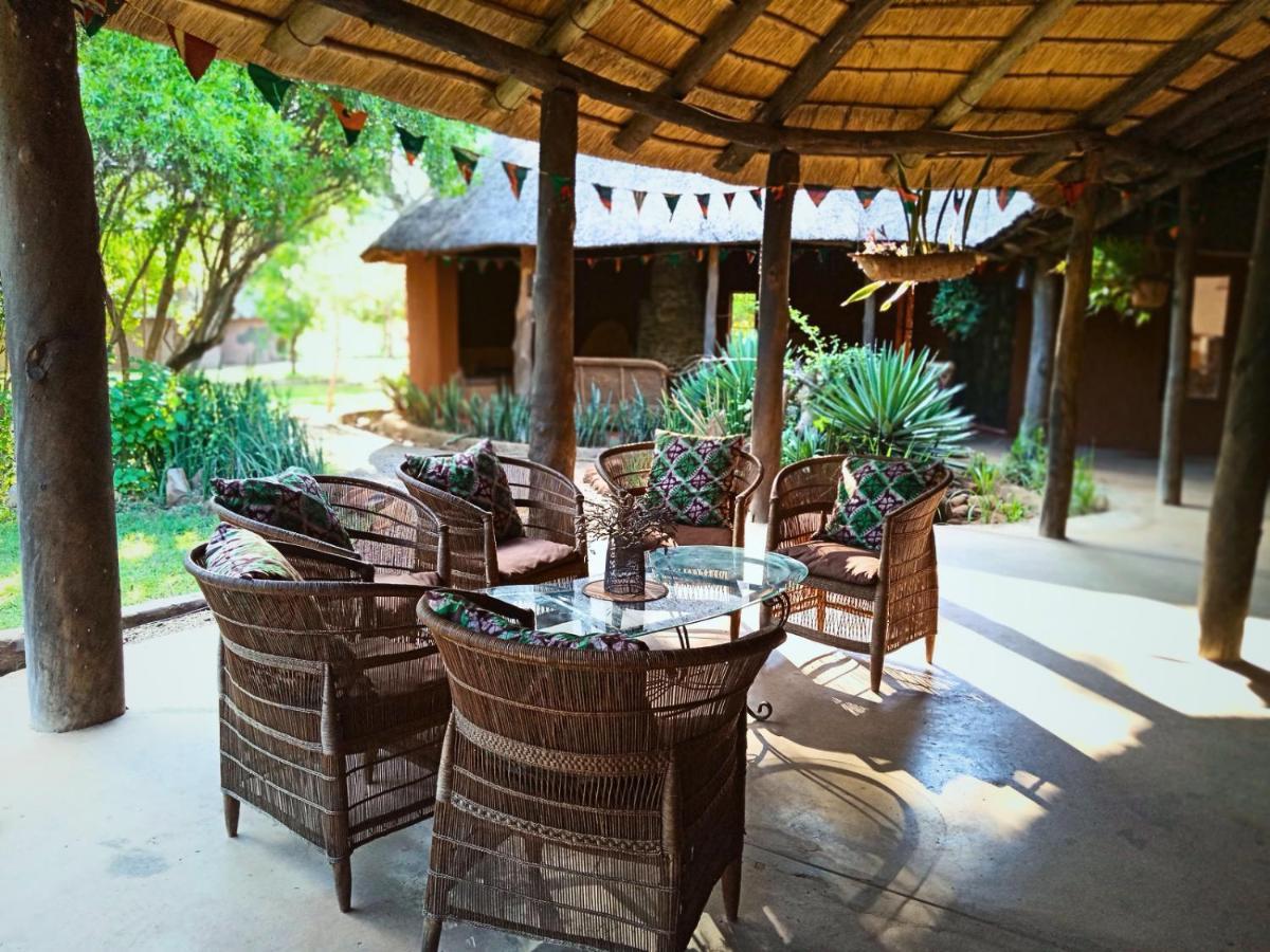 ליבינגסטון Munga Eco-Lodge מראה חיצוני תמונה